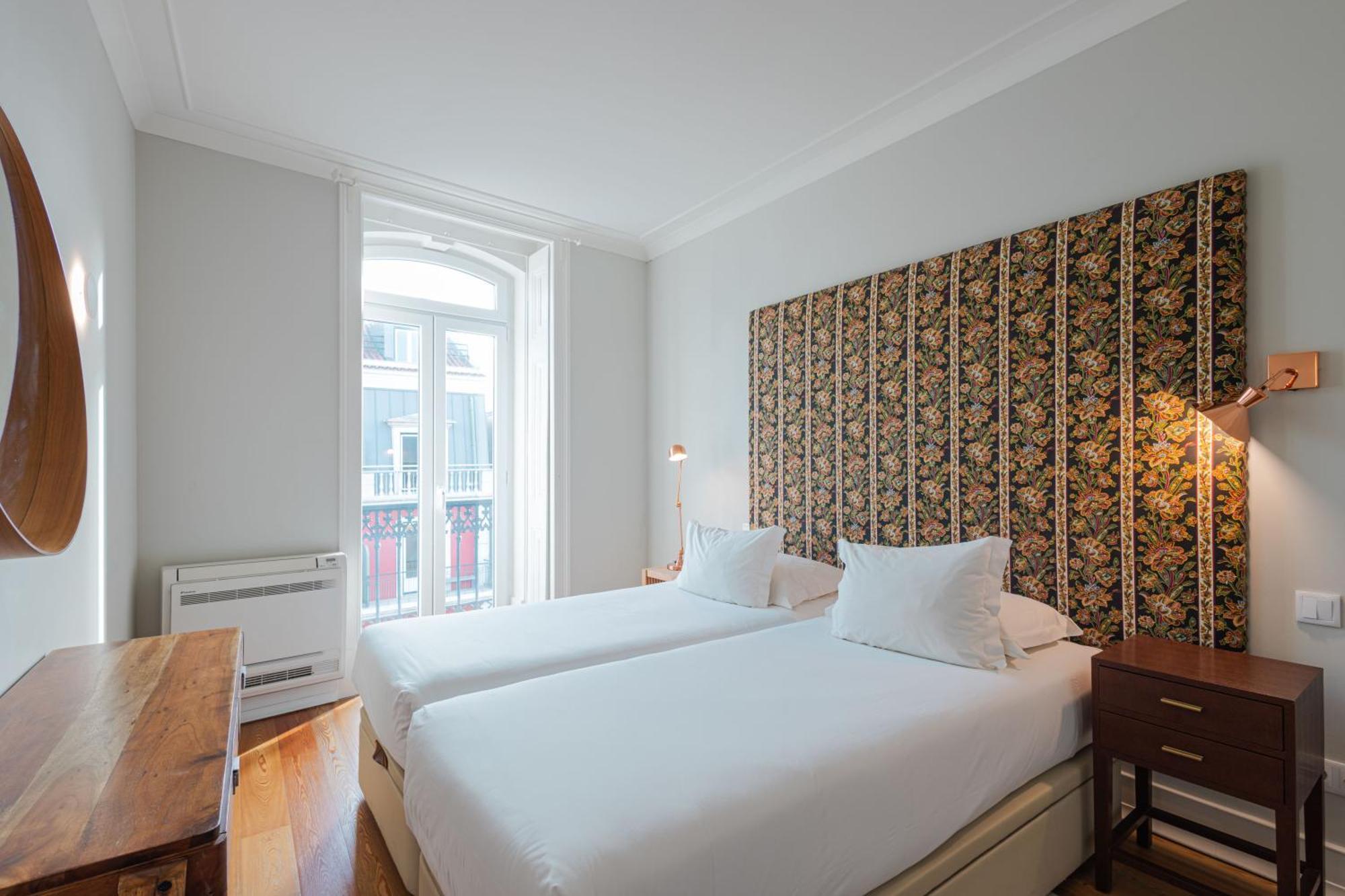 Almaria - Ex Libris Apartments | Chiado Lisbon Exterior photo